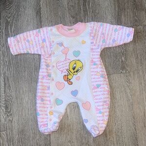 Vintage baby looney tunes Tweety Bird Baby Onesie size 3 months